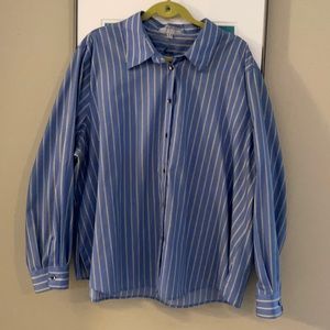 Foxcroft Wrinkle Free 24W blue dress shirt